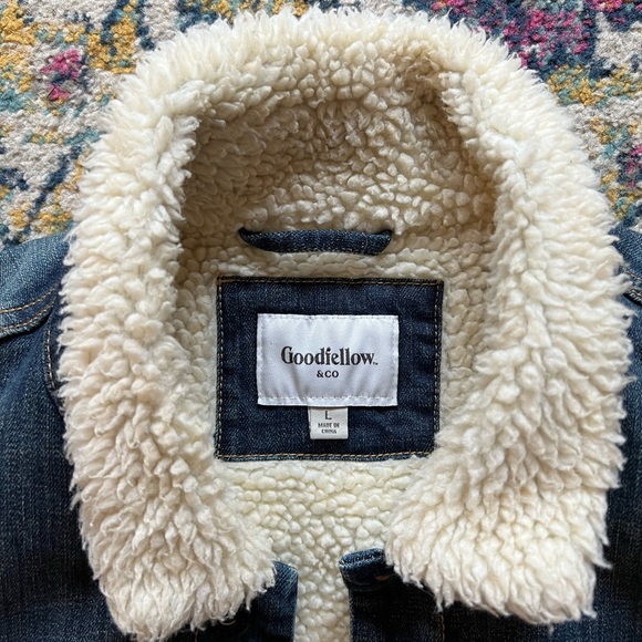 Goodfellow & Co. Sherpa Lined Denim Jacket, L, like new - Picture 2 of 4
